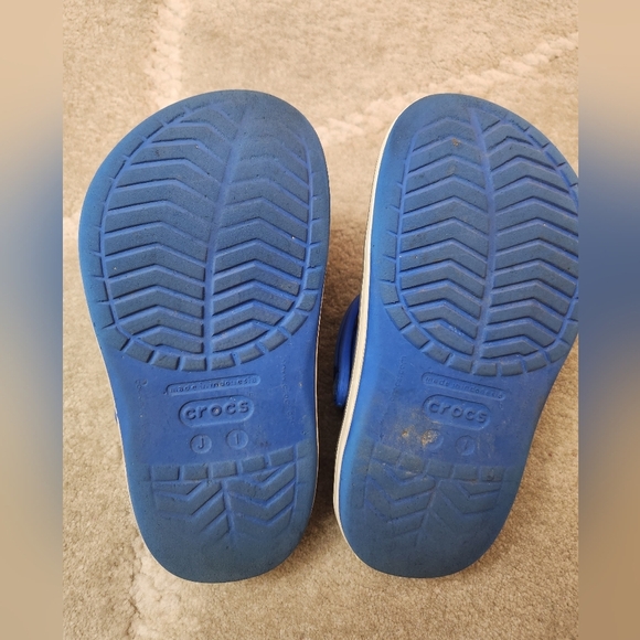 CROCS Blue Crocband Clogs J1 Size 1 Youth - Picture 13 of 16